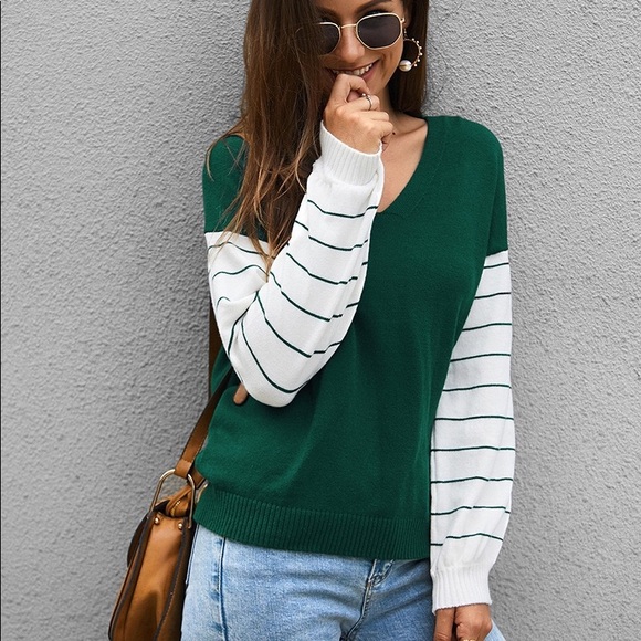 🆕🌼V Neck Long Sleeve Sweater Forest - Picture 2 of 8